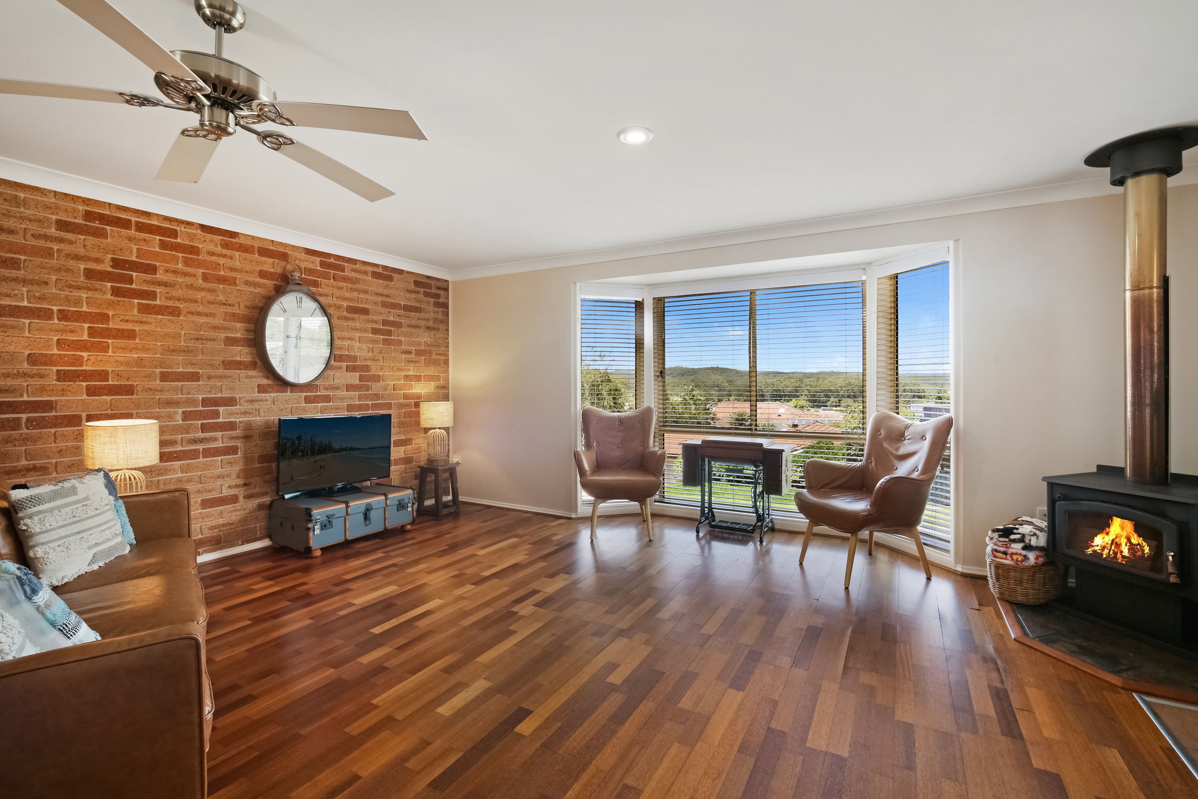 1/38 Kookaburra Street, Kincumber NSW 2251, Kincumber - Thumbnail 2