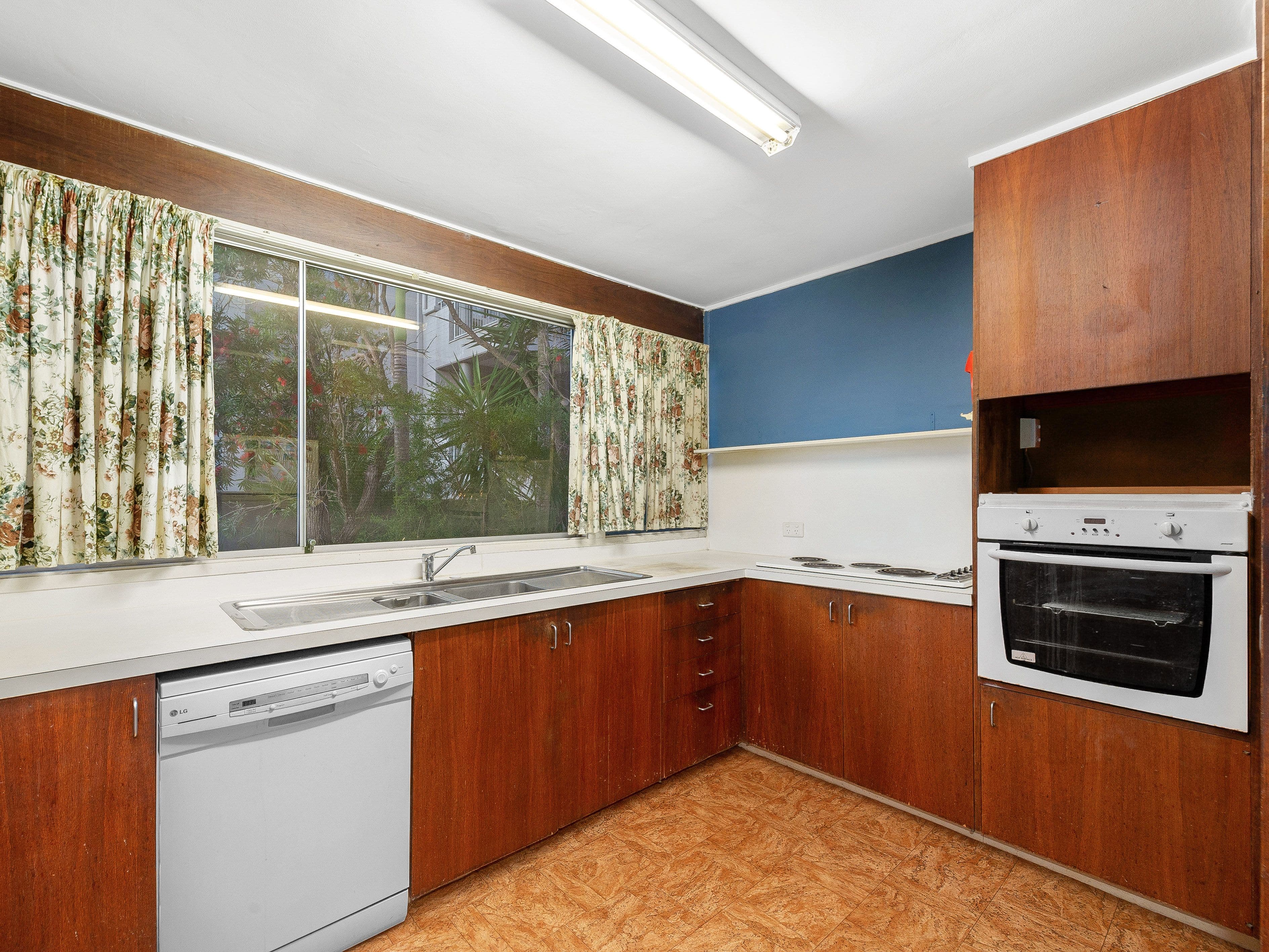 22 Chester Street, Highgate Hill QLD 4101, Highgate Hill - Thumbnail 7