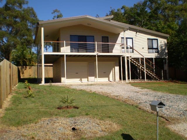 38 Mountain View Crescent, RUSSELL ISLAND QLD 4184, Russell Island - Thumbnail 2