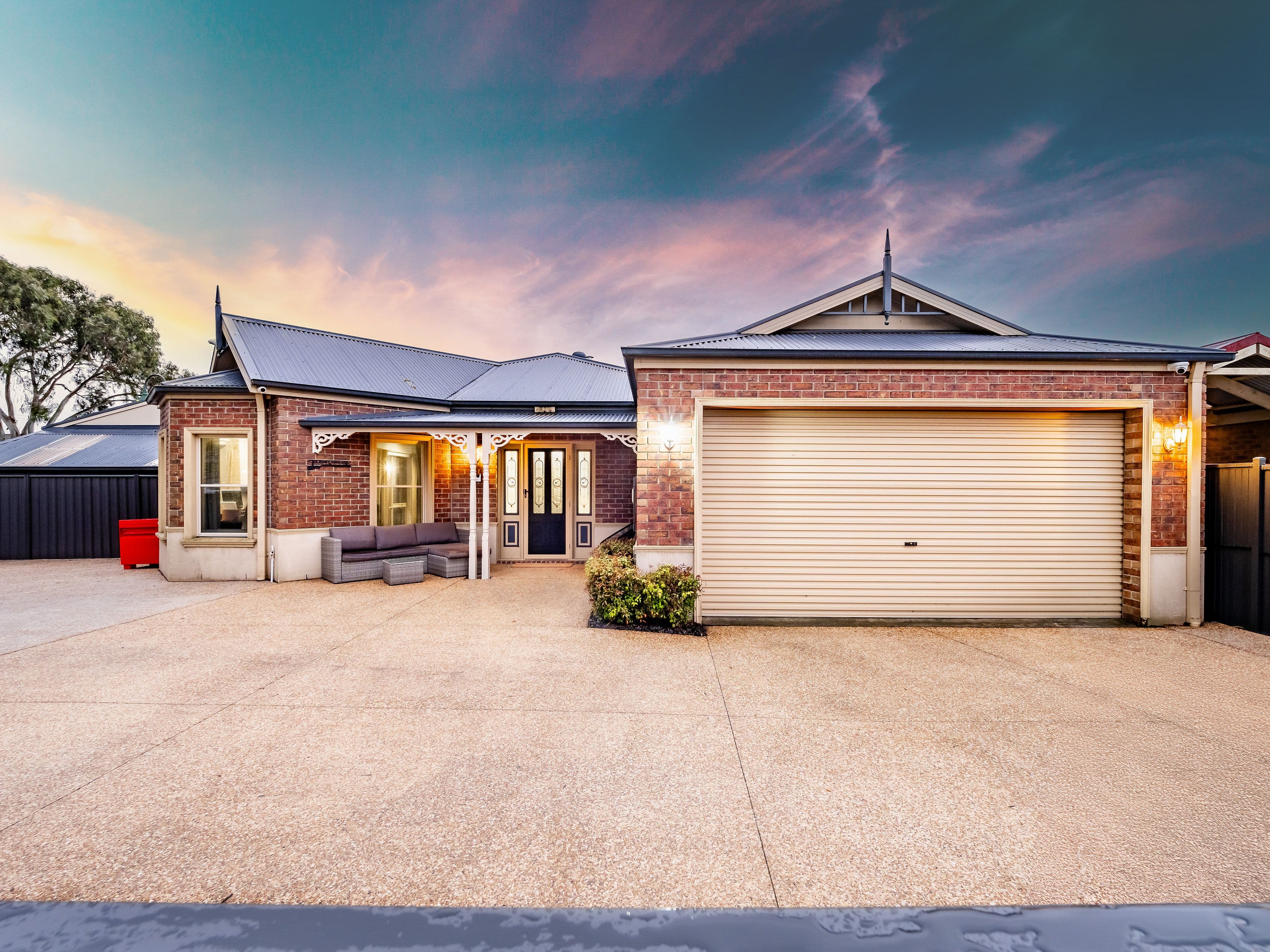 10 Galway Place, Cranbourne VIC 3977, Cranbourne - Thumbnail 4