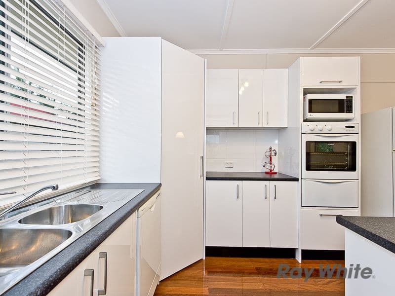 12 Allowrie Street, Stafford QLD 4053, Stafford - Thumbnail 7