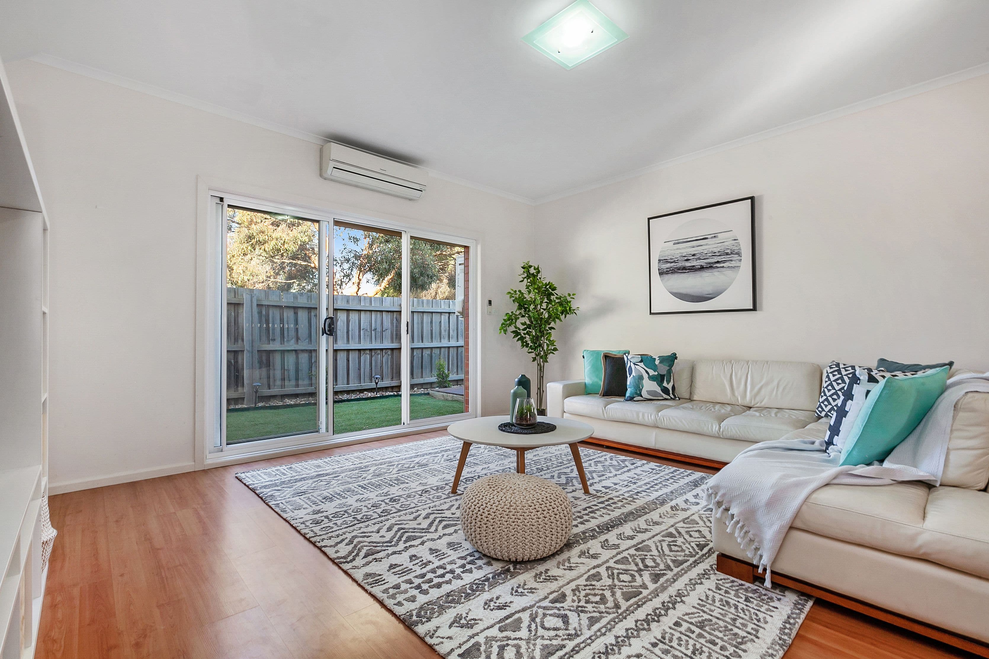 18 Clinnick Street, Reservoir VIC 3073, Reservoir - Thumbnail 2