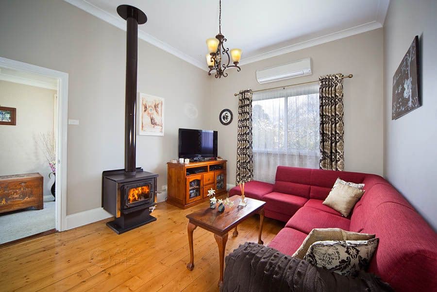 9 Bundarra Street, BLACKHEATH NSW 2785, Blackheath - Thumbnail 2