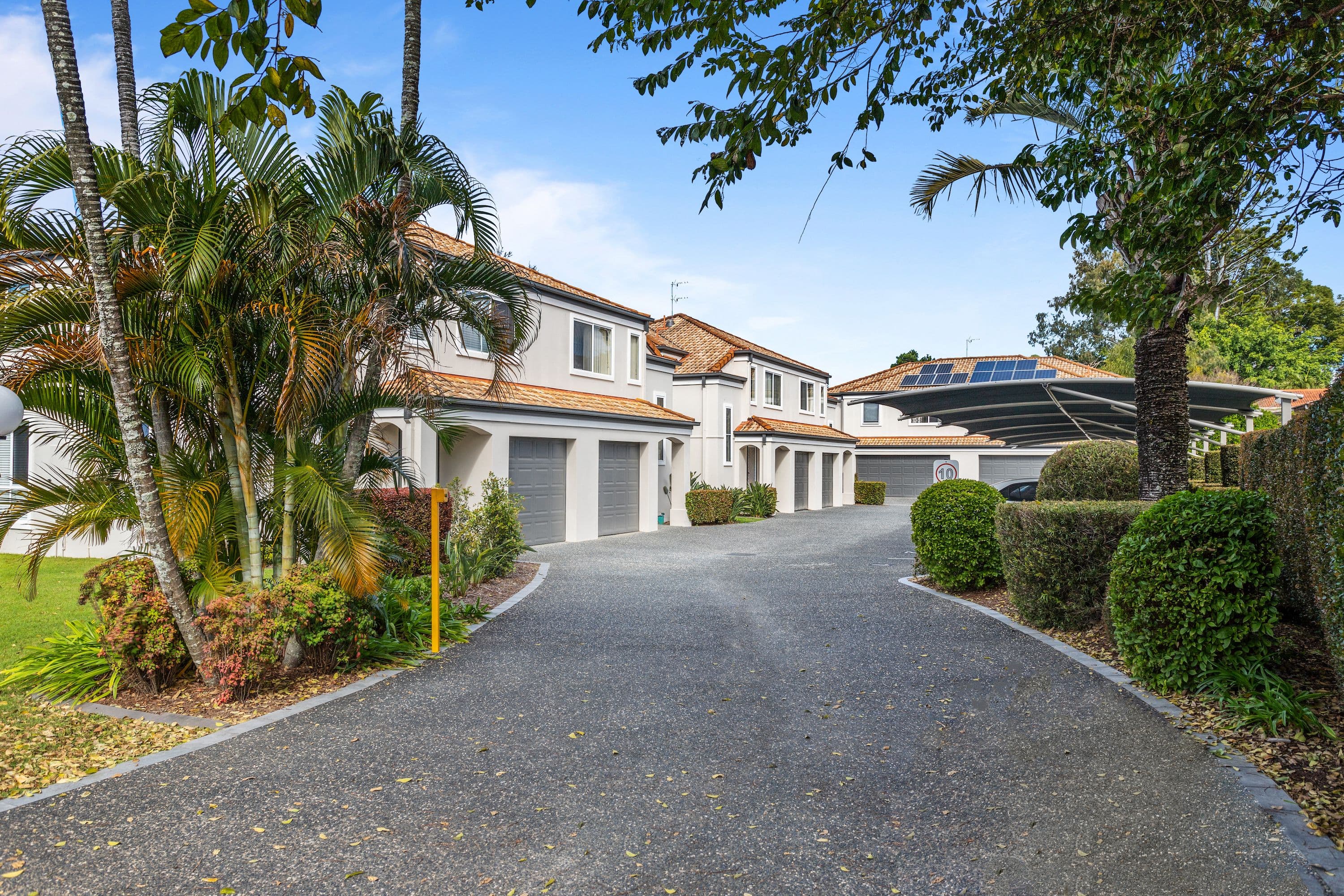 38-40 Robert Street, Labrador QLD 4215, Labrador - Image 1