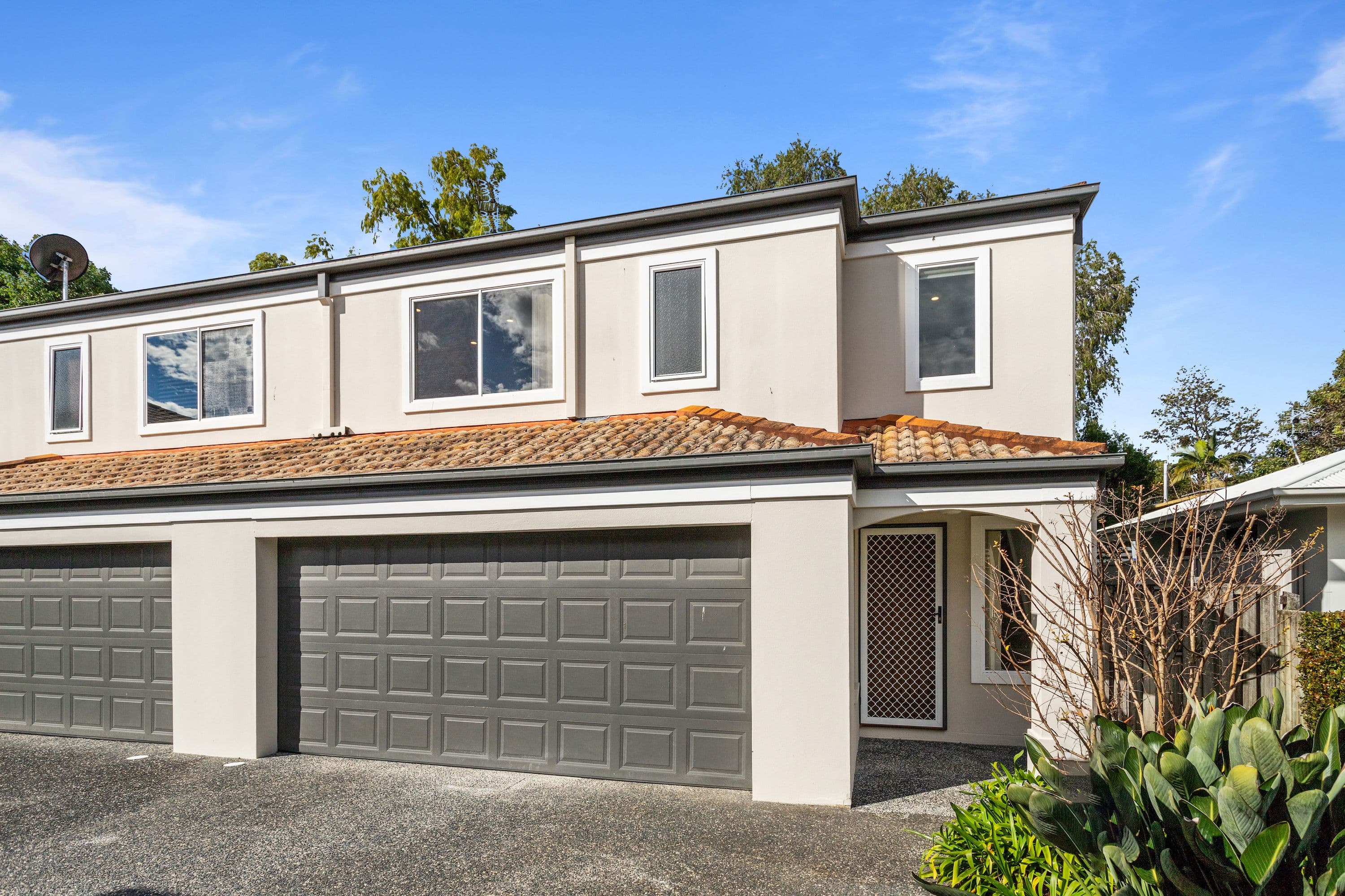38-40 Robert Street, Labrador QLD 4215, Labrador - Thumbnail 2