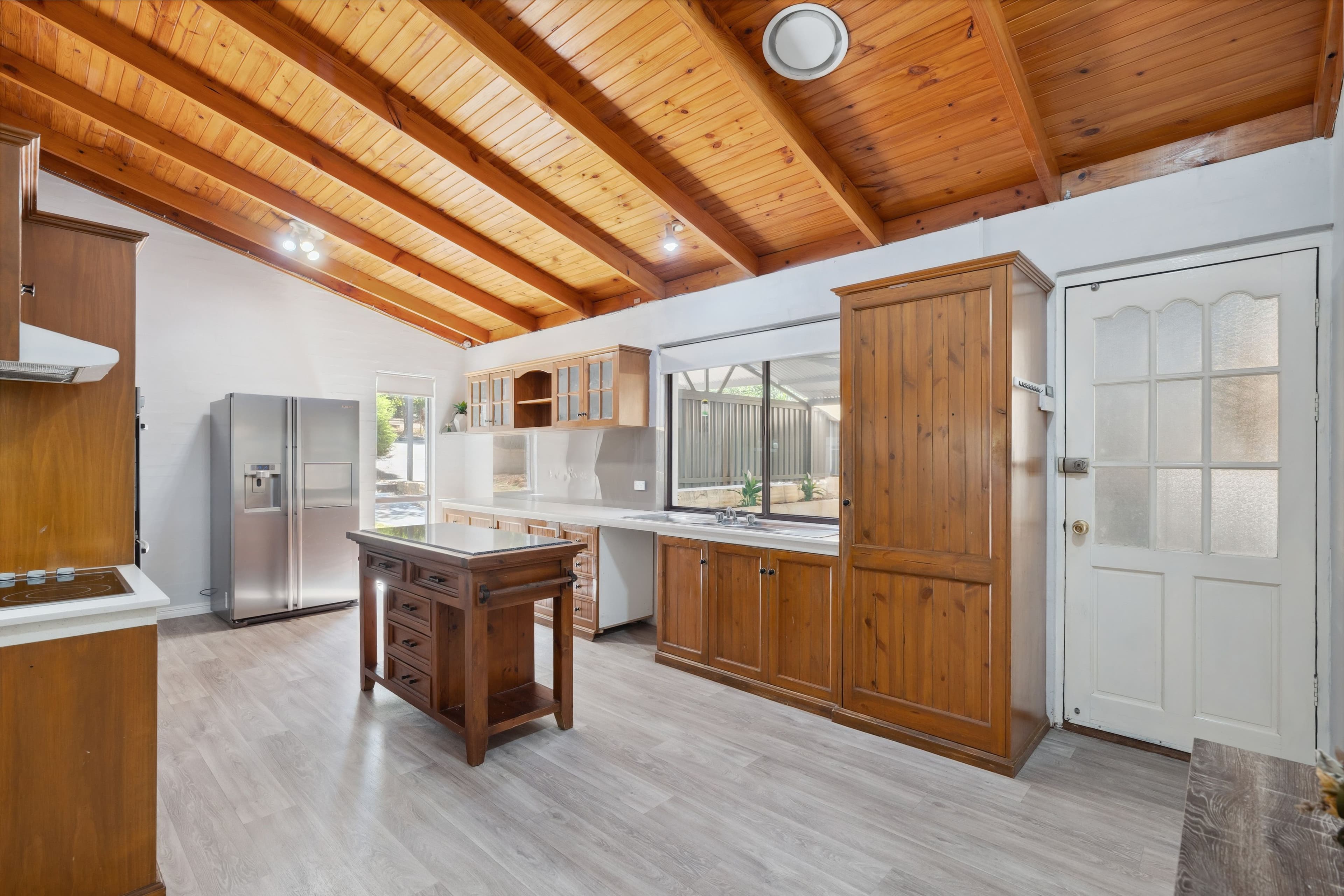 3 Denholme Place, Stoneville WA 6081, Stoneville - Thumbnail 3
