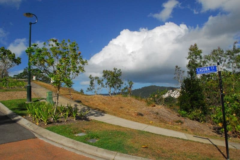 2 Laguna Court, AIRLIE BEACH QLD 4802, Airlie Beach - Thumbnail 3