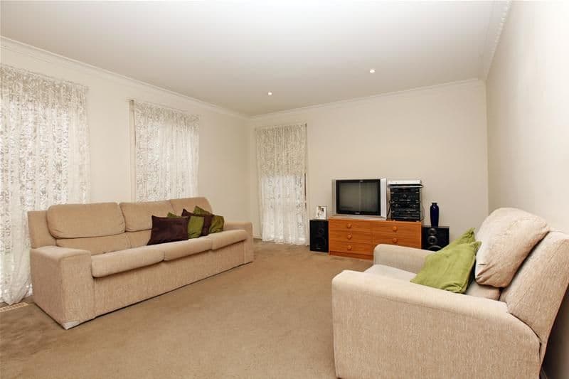 4 William Street, GREENSBOROUGH VIC 3088, Greensborough - Thumbnail 4