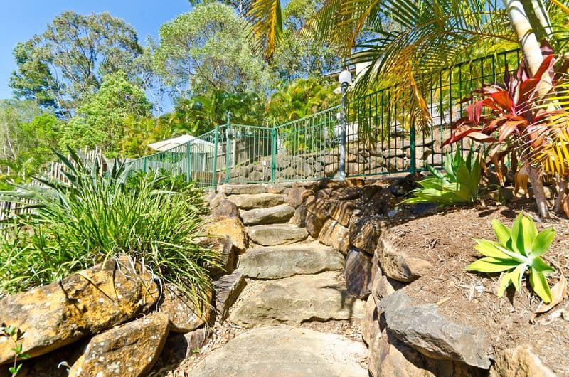 19 Carilla Place, ELANORA QLD 4221, Elanora - Thumbnail 8