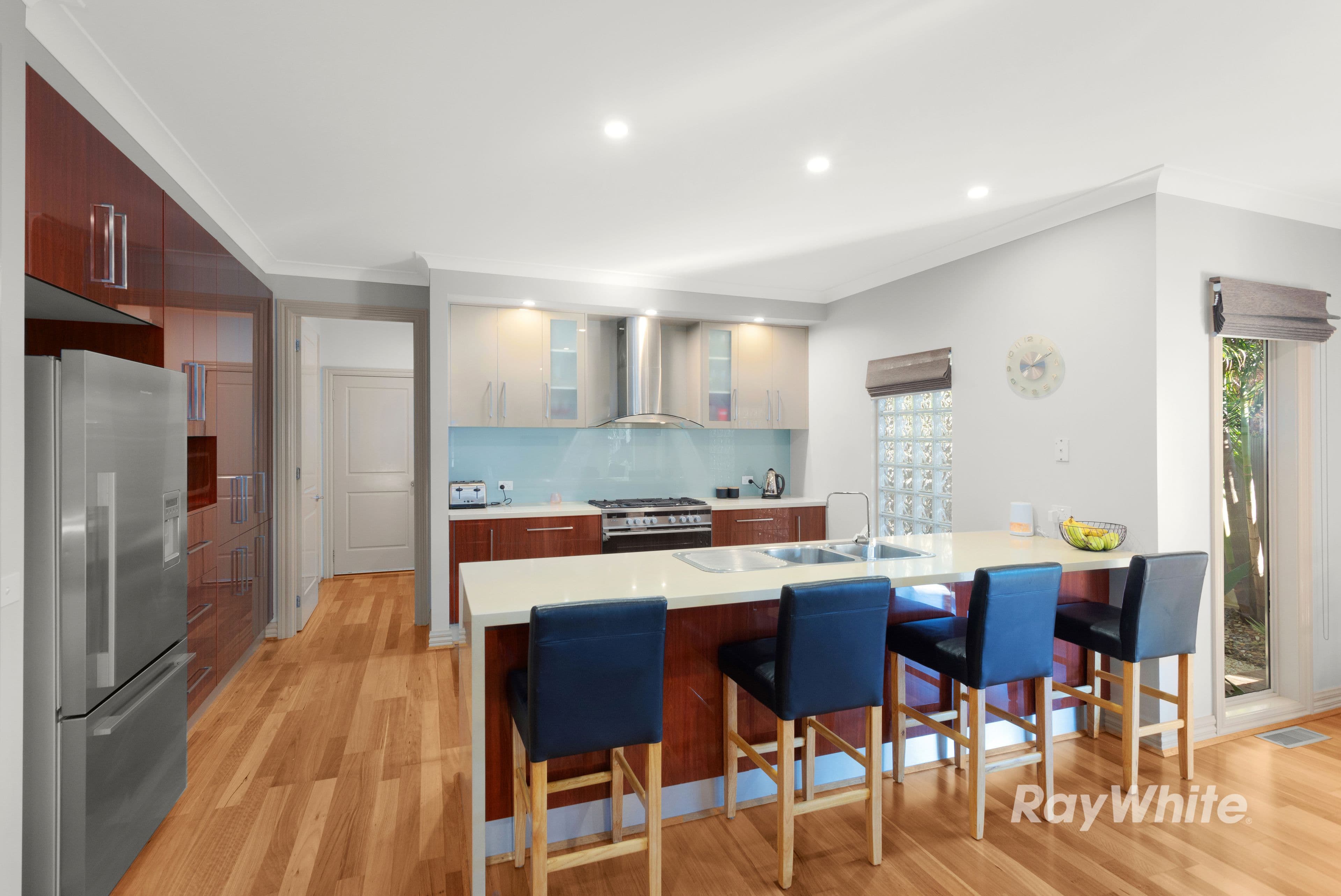 1 Renown Street, Ferntree Gully VIC 3156, Ferntree Gully - Thumbnail 2