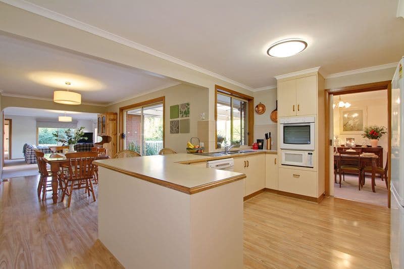 8 AQUARIUS Court, LILYDALE VIC 3140, Lilydale - Thumbnail 3