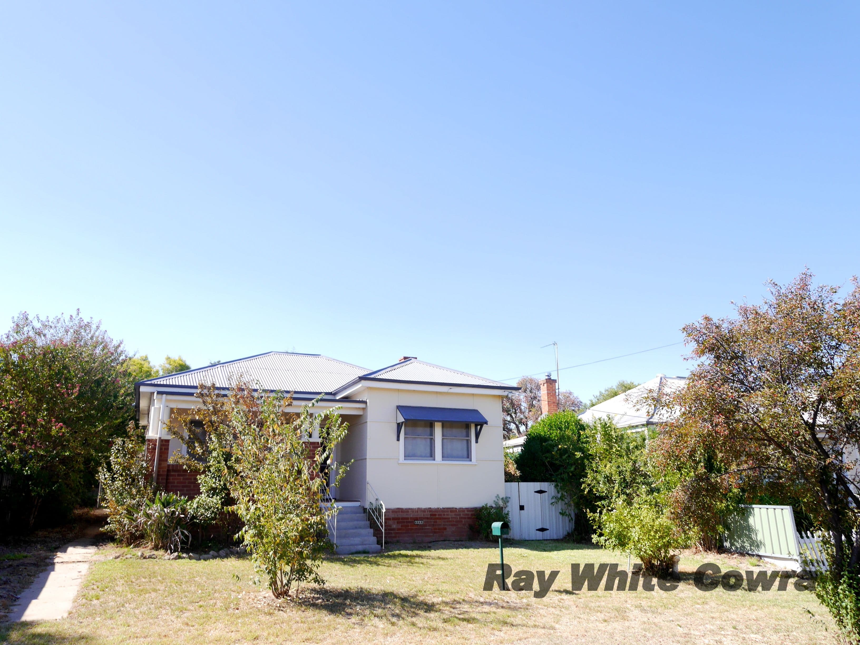 9 Nelson Street, Cowra - Image 1
