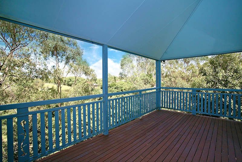 11 Summit Place, MOUNT OMMANEY QLD 4074, Mount Ommaney - Thumbnail 2