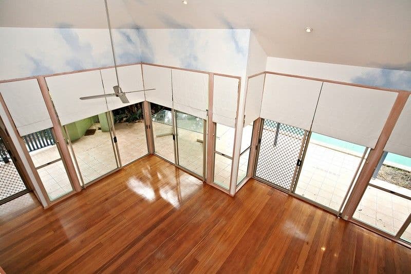11 Summit Place, MOUNT OMMANEY QLD 4074, Mount Ommaney - Thumbnail 7