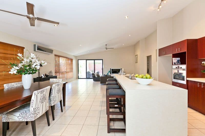 15 Tudar Place, THORNLANDS QLD 4164, Thornlands - Thumbnail 2