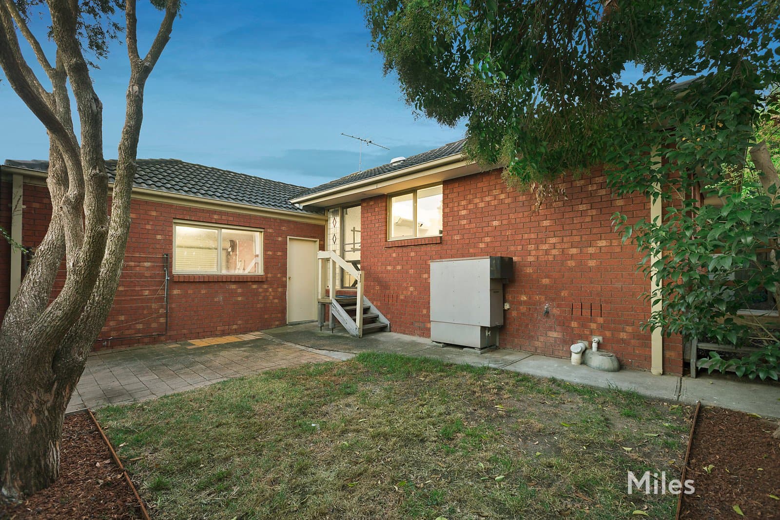 2/37 Argyle Street, Macleod, Macleod - Image 1