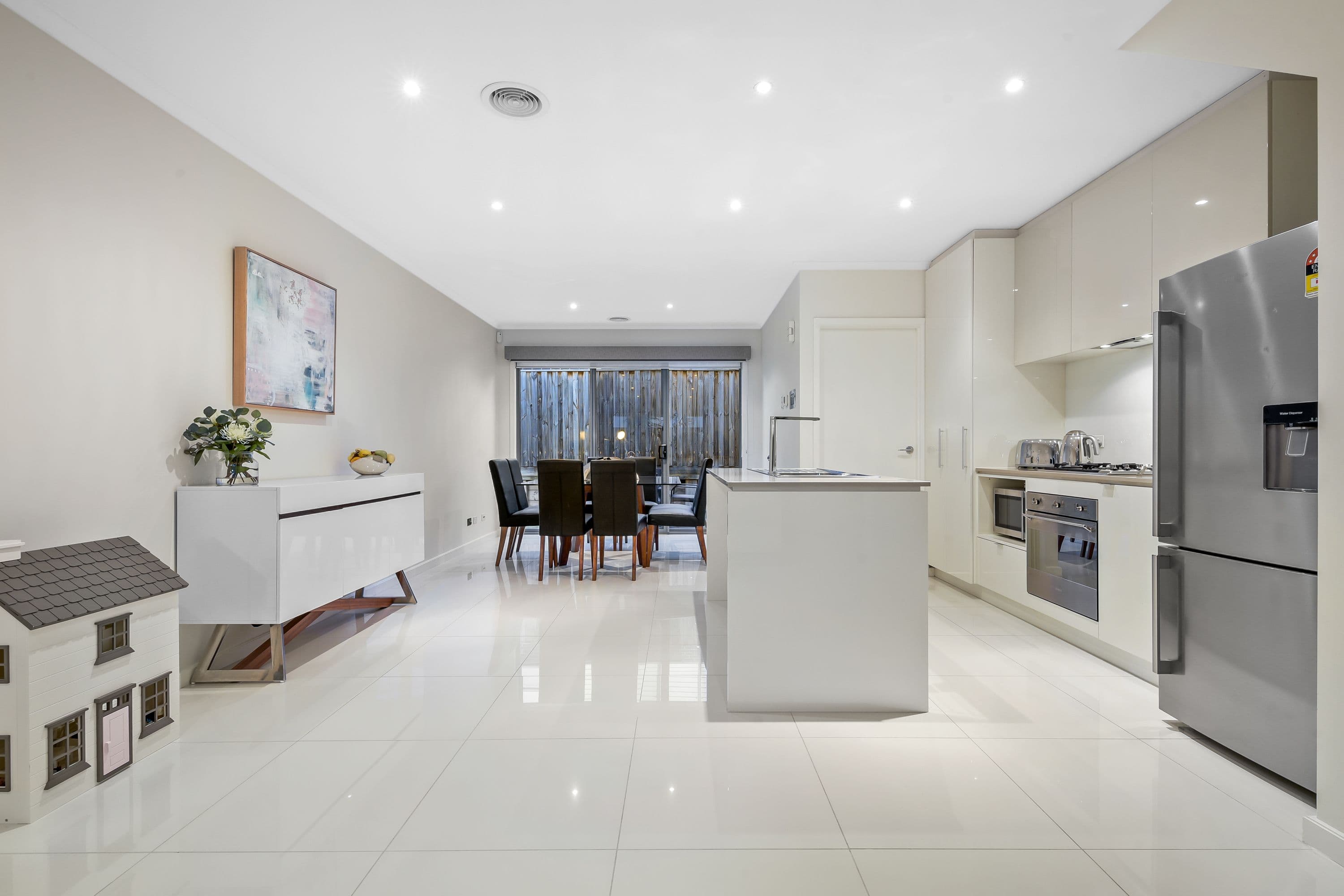 6 Croke Park Court, Mulgrave VIC 3170, Mulgrave - Thumbnail 2