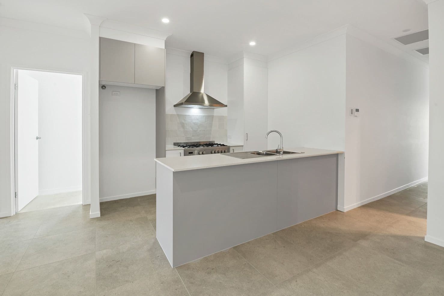 10 Cummings Circuit, Willow Vale QLD 4209, Willow Vale - Image 1