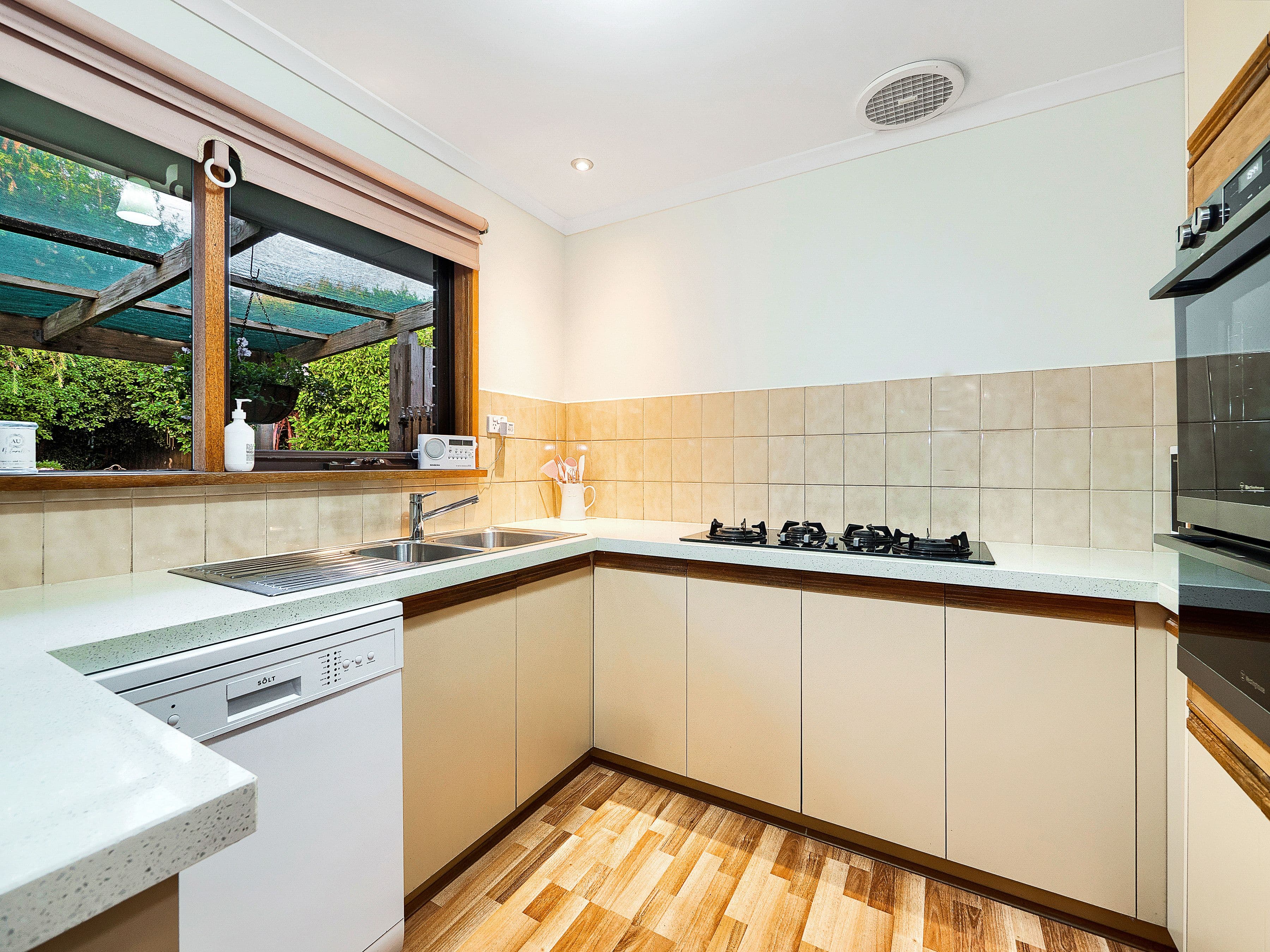 1 Sturrock Court, Berwick VIC 3806, Berwick - Thumbnail 4