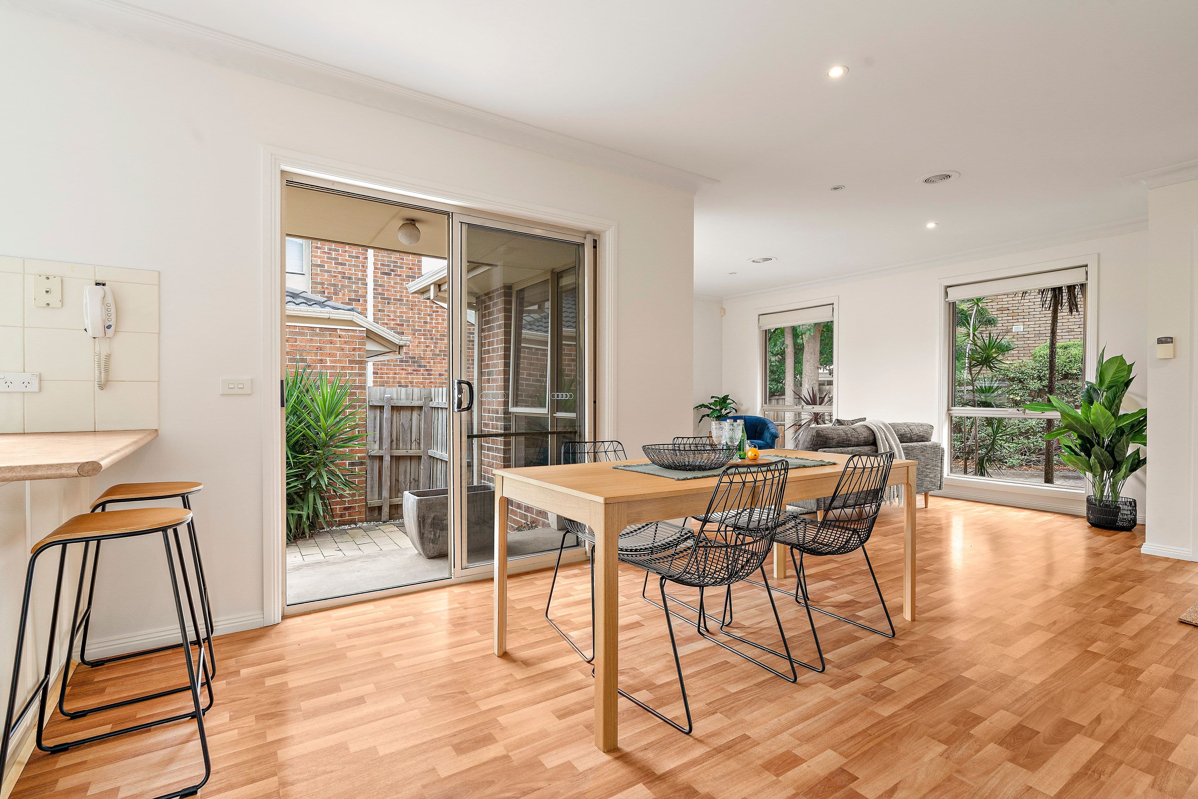 11 Churchill Avenue, Chadstone VIC 3148, Chadstone - Thumbnail 7