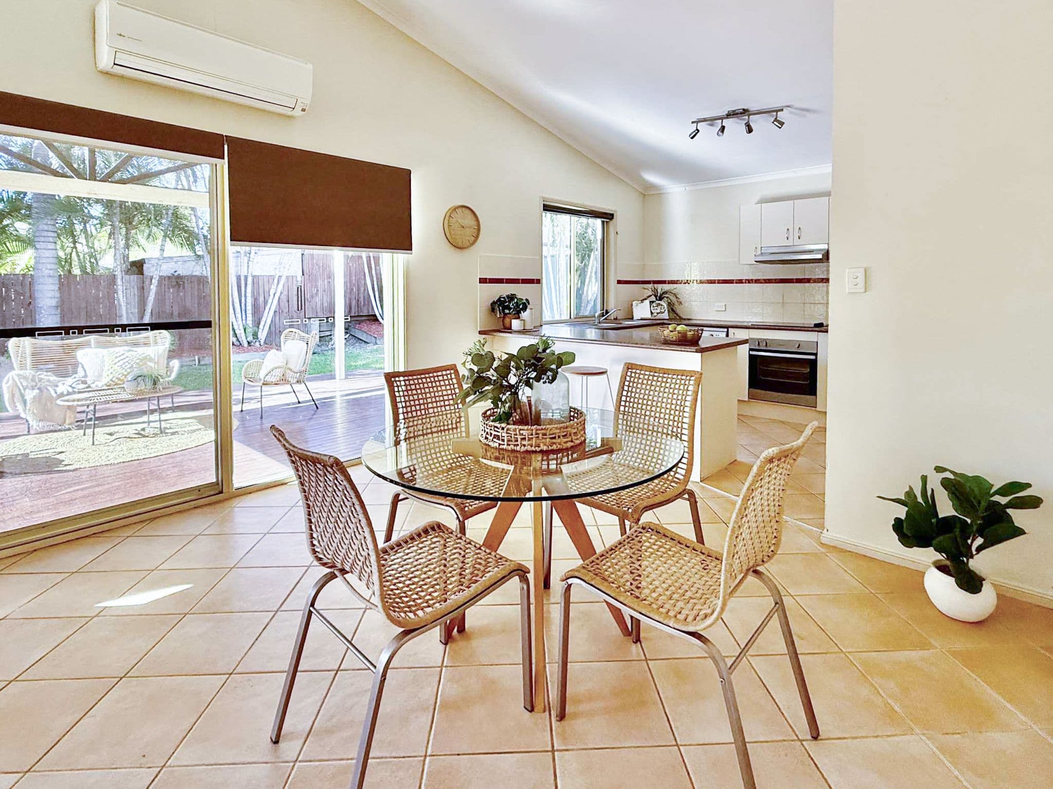 6 Sherwood Place, Forest Lake QLD 4078, Forest Lake - Thumbnail 8