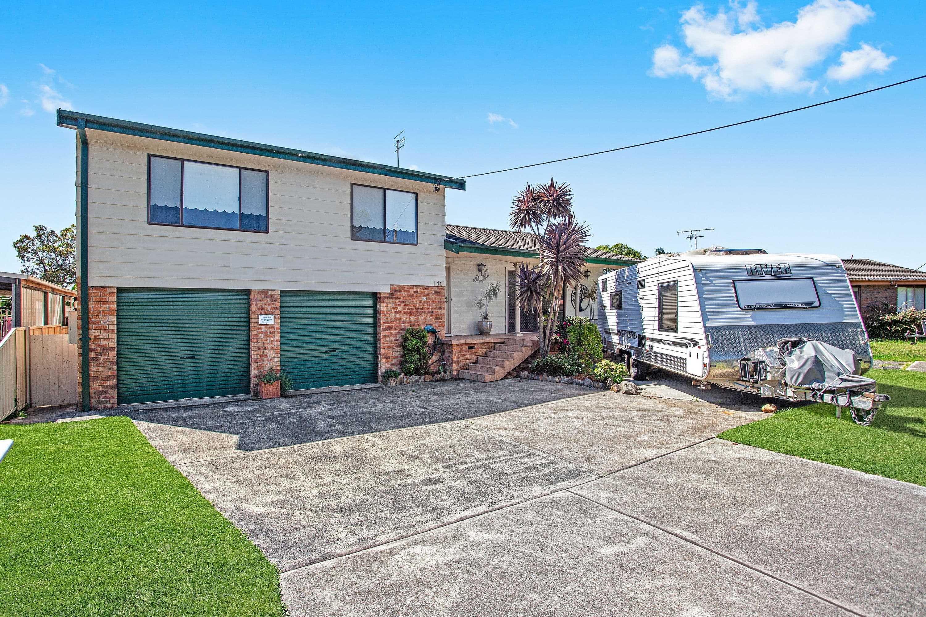 11 Hazel Close, Berkeley Vale NSW 2261, Berkeley Vale - Image 1