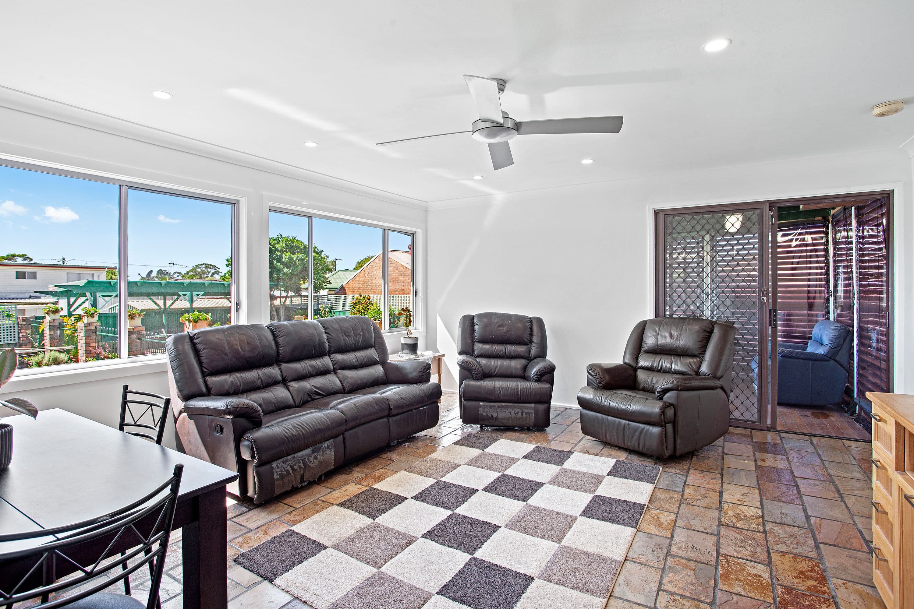 11 Hazel Close, Berkeley Vale NSW 2261, Berkeley Vale - Thumbnail 4