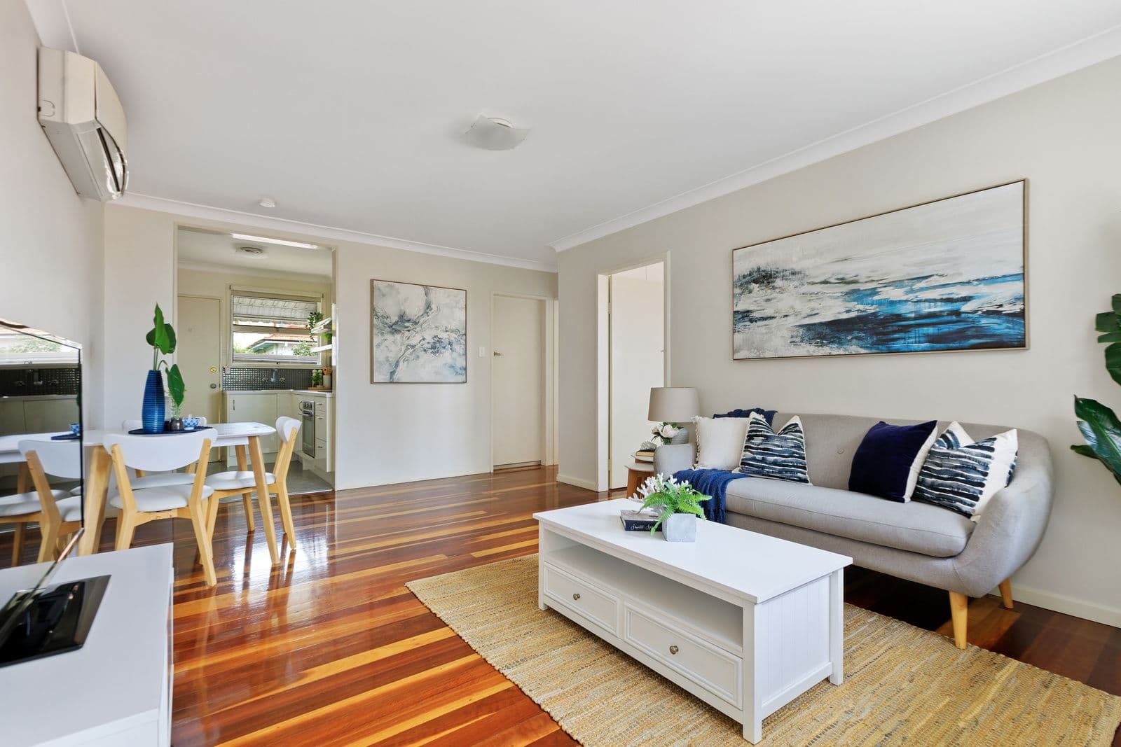 9 Miriam Street, Holland Park West QLD 4121, Holland Park West - Thumbnail 2