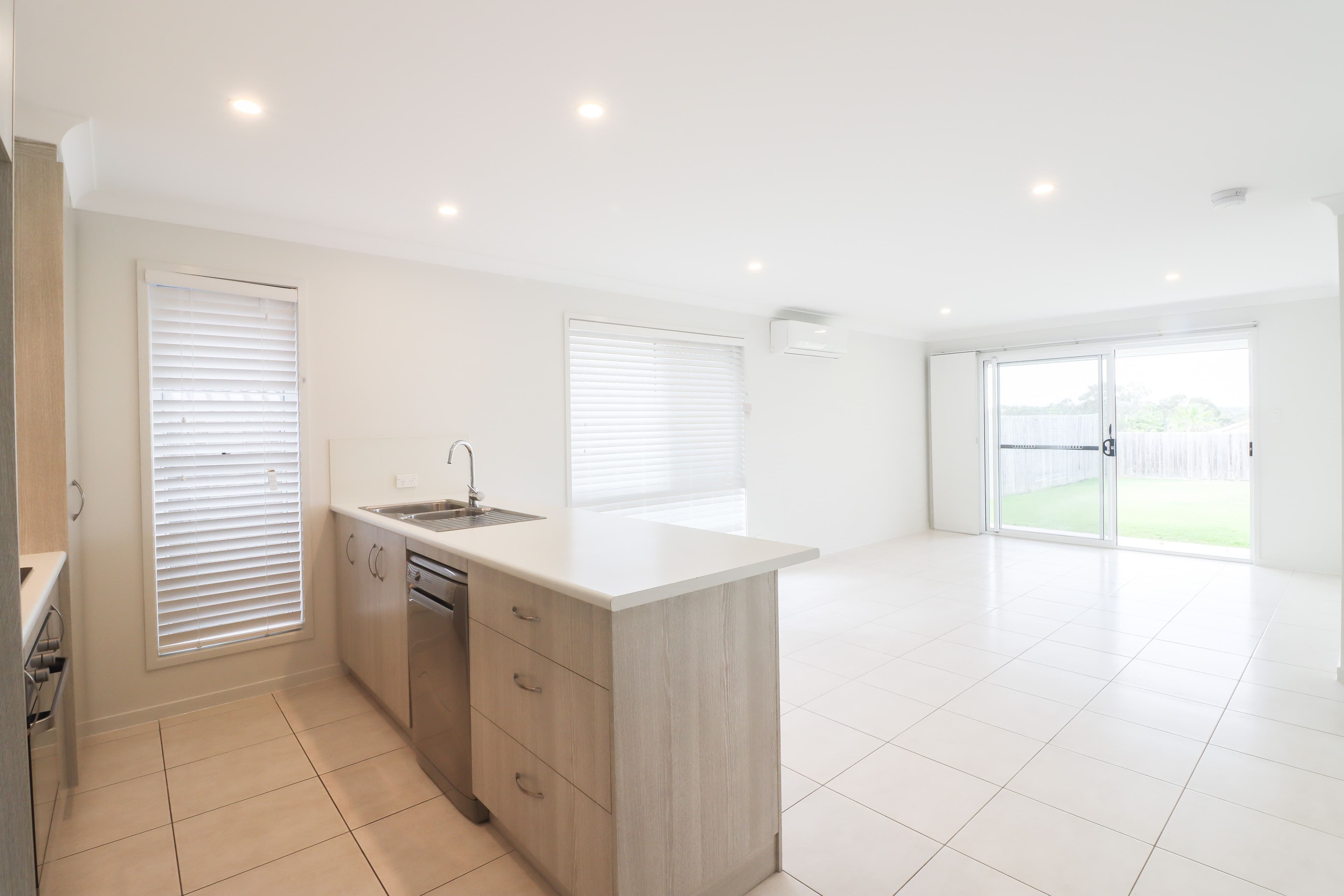 16 Glasswing Street, Deebing Heights QLD 4306, Deebing Heights - Thumbnail 7