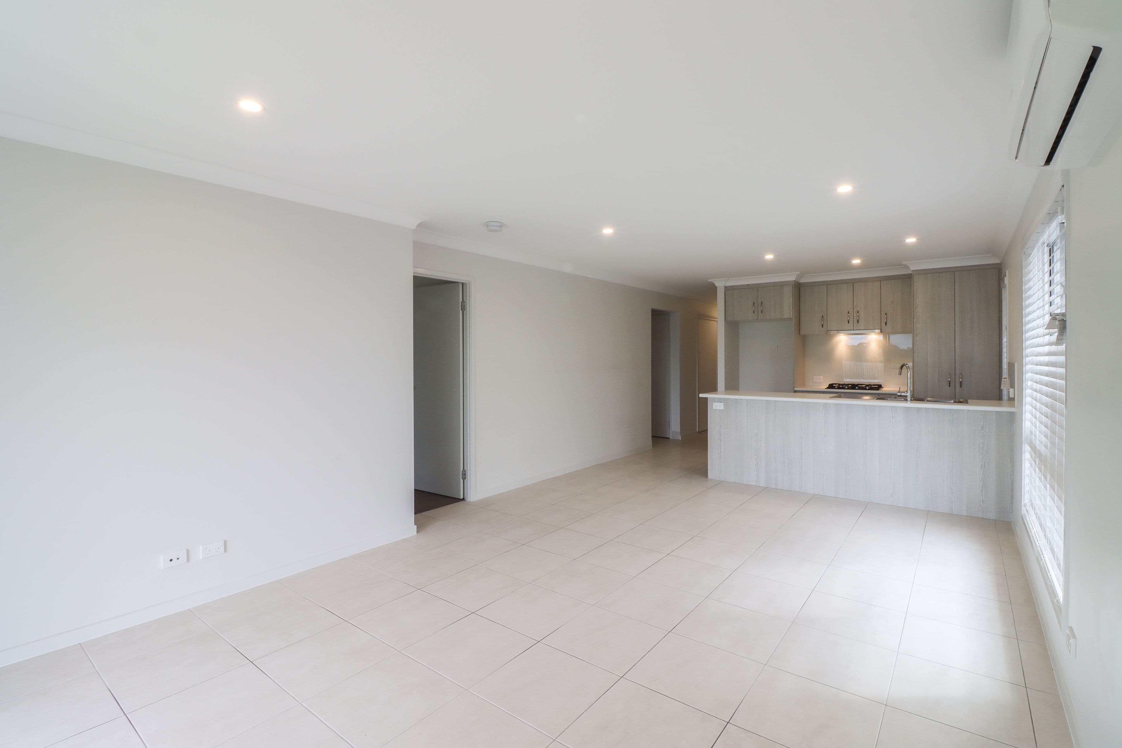 16 Glasswing Street, Deebing Heights QLD 4306, Deebing Heights - Thumbnail 8