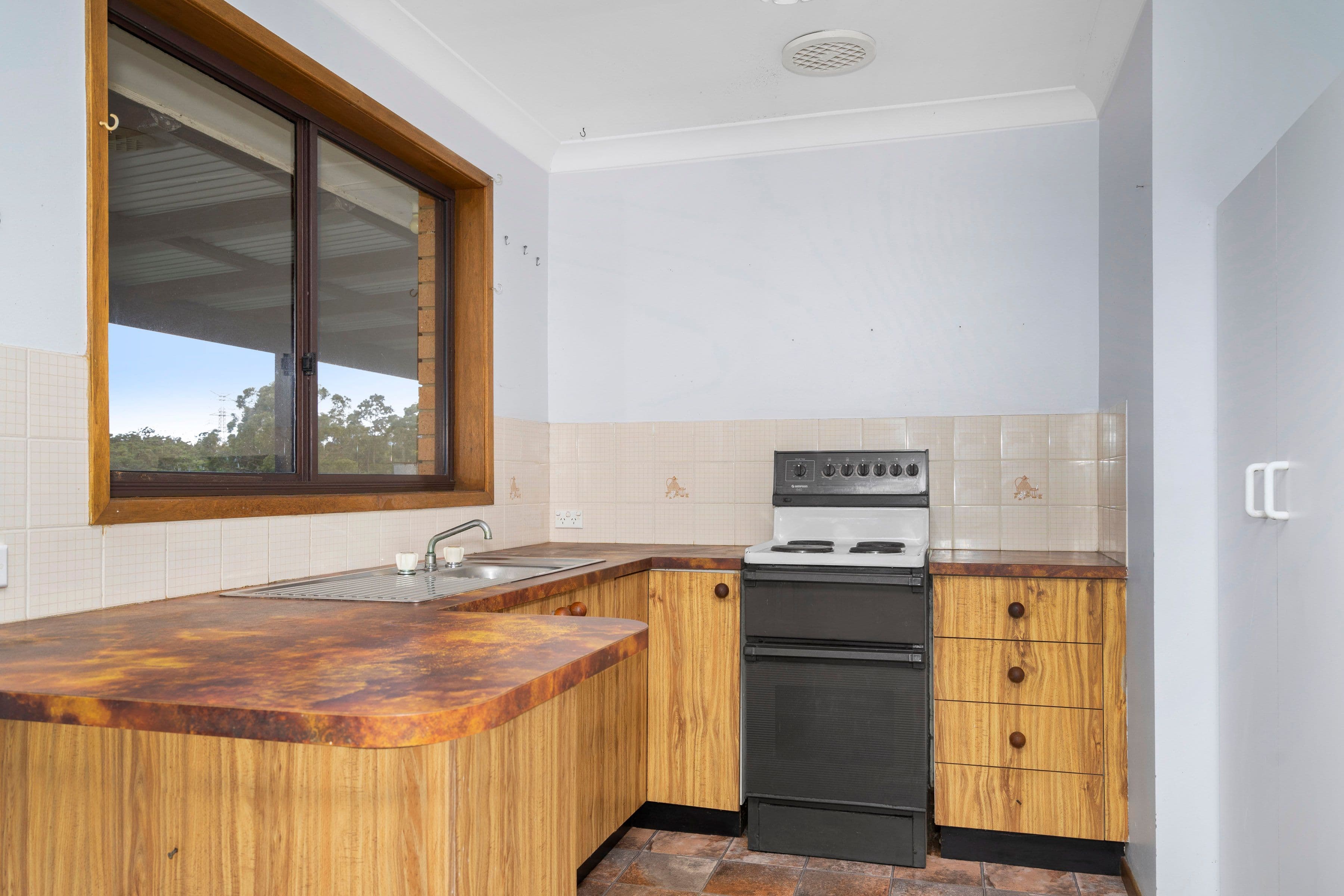 10 Macquarie Street, Morisset - Thumbnail 3