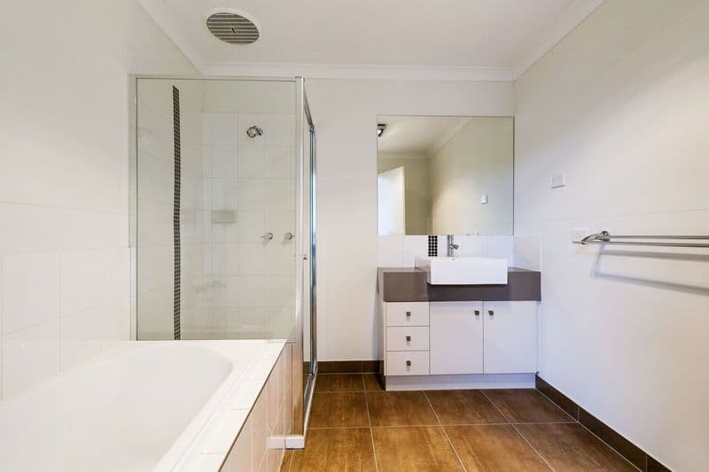 5 Pribislaw Crescent, Epping VIC 3076, Epping - Thumbnail 5