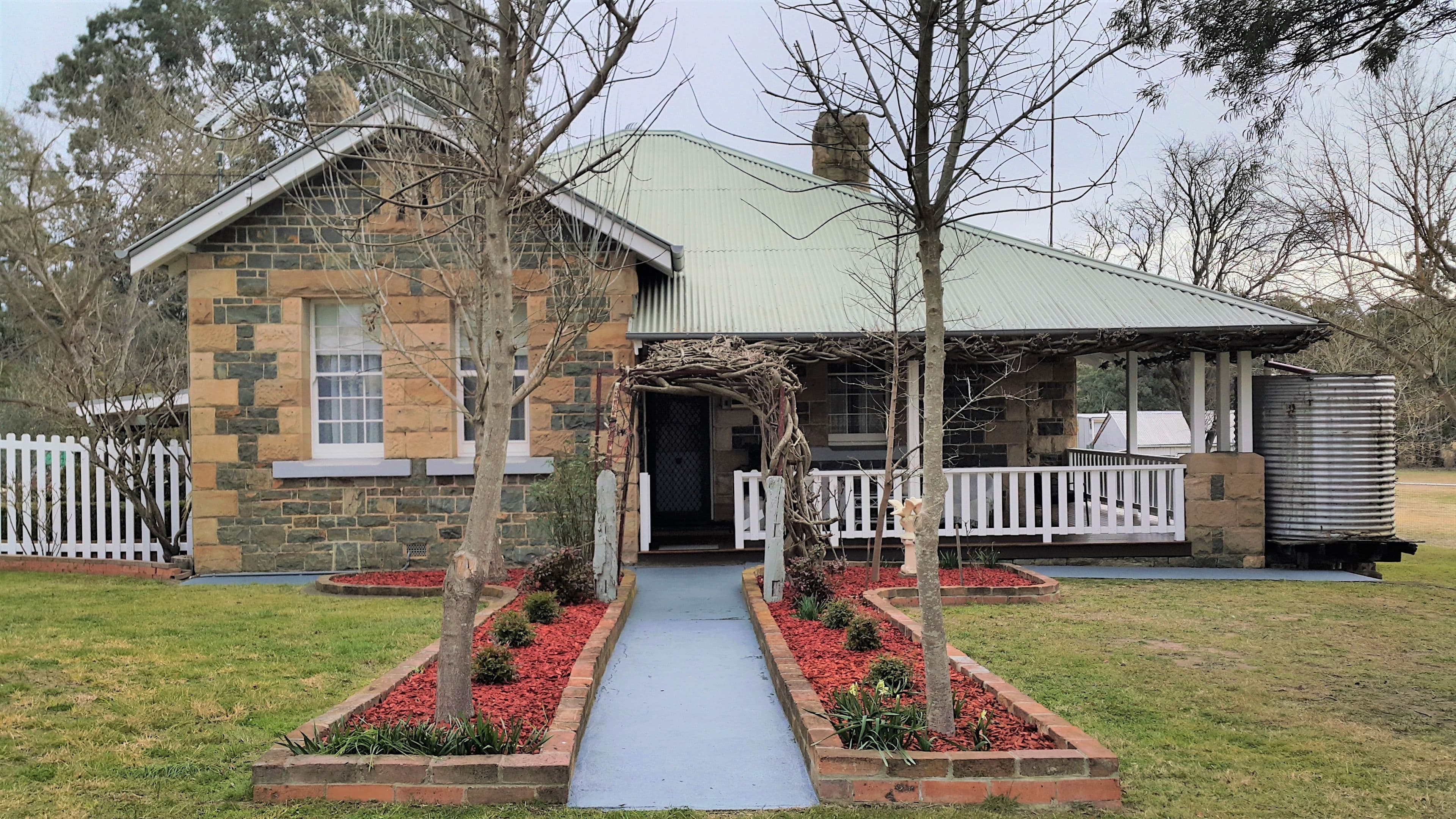133 Kinghorne Street, Goulburn - Image 1
