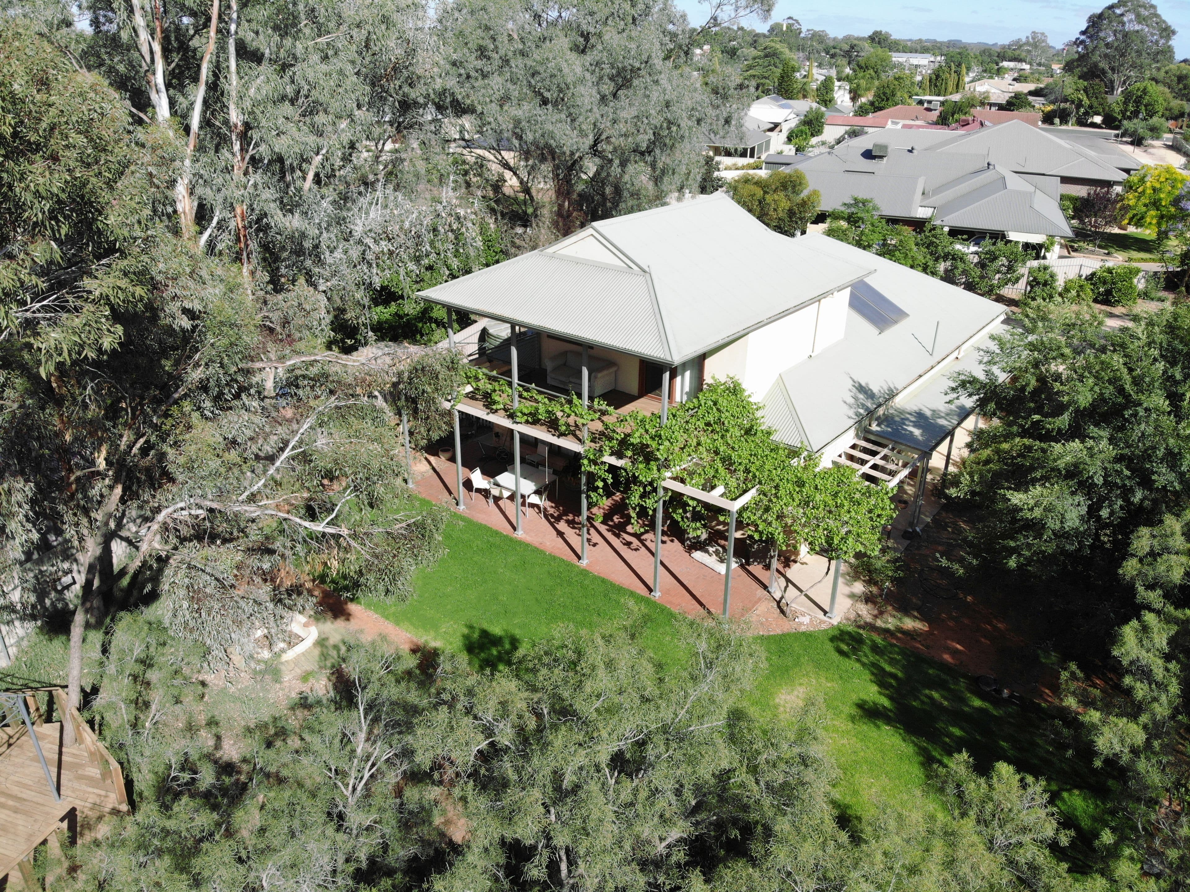 6 Sorrento Court, Renmark SA 5341, Renmark - Image 1