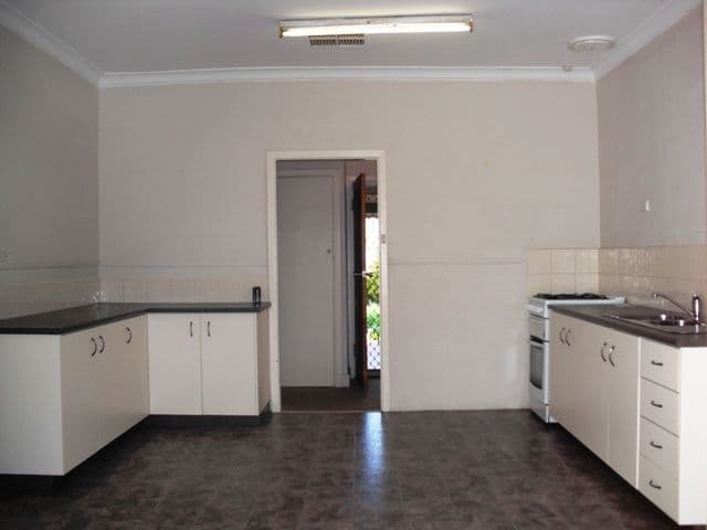 5 Summerton Road, MEDINA WA 6167, Medina - Thumbnail 2