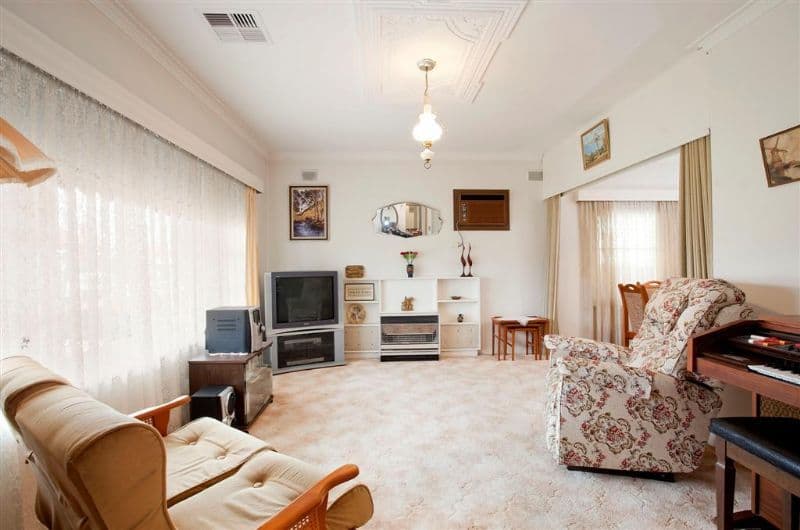 8 Hallville Street, SEATON SA 5023, Seaton - Thumbnail 2