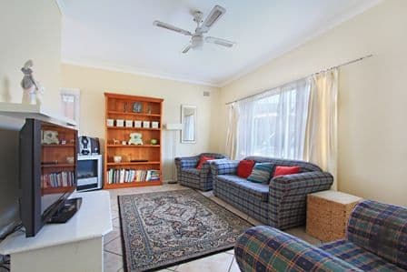 88 Weringa Avenue, LAKE HEIGHTS NSW 2502, Lake Heights - Thumbnail 3