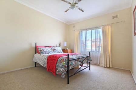 88 Weringa Avenue, LAKE HEIGHTS NSW 2502, Lake Heights - Thumbnail 5