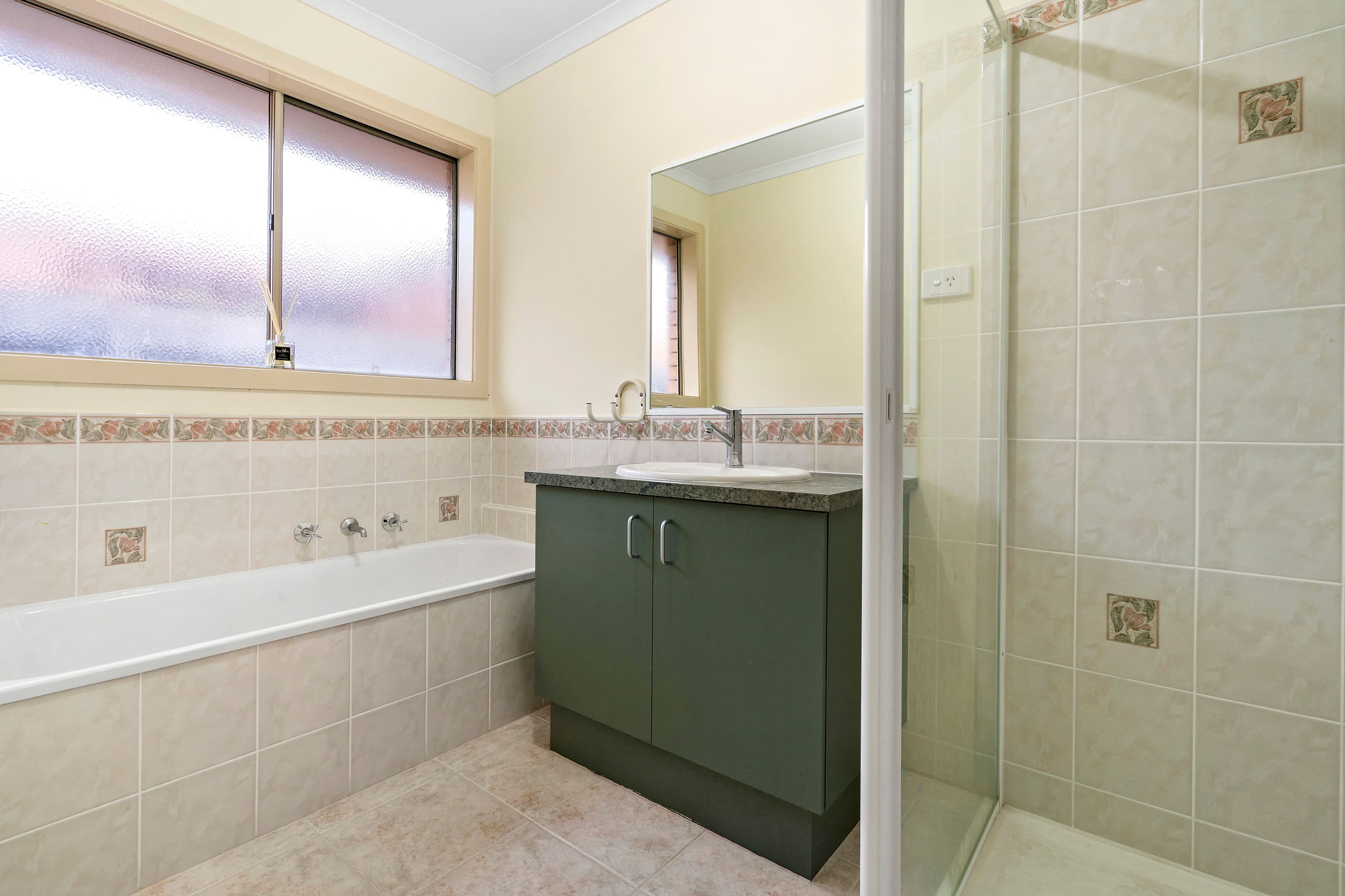 6 Neesan Court, Hampton Park VIC 3976, Hampton Park - Thumbnail 7