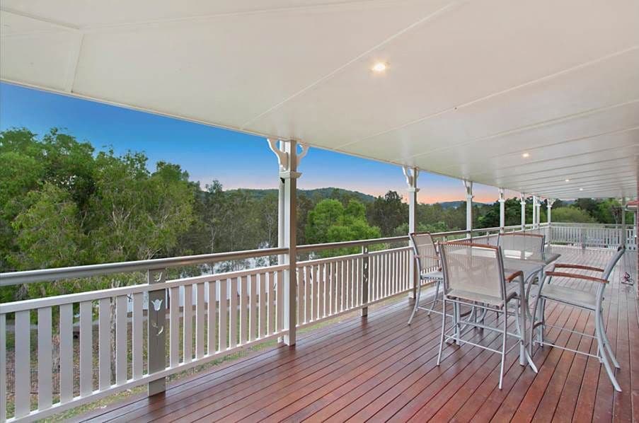 4 Nyoka Court, Elanora QLD 4221, Elanora - Image 1