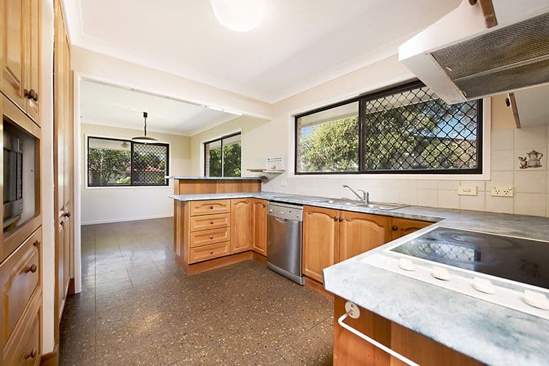 4 Theresa Street, Golden Beach QLD 4551, Golden Beach - Thumbnail 3
