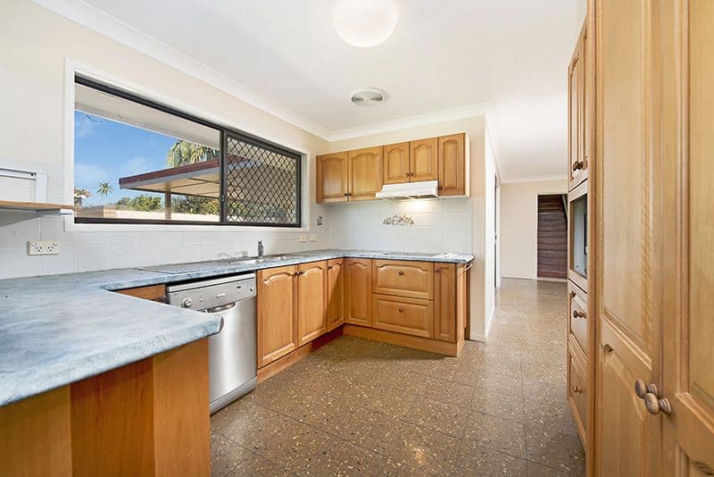 4 Theresa Street, Golden Beach QLD 4551, Golden Beach - Thumbnail 4