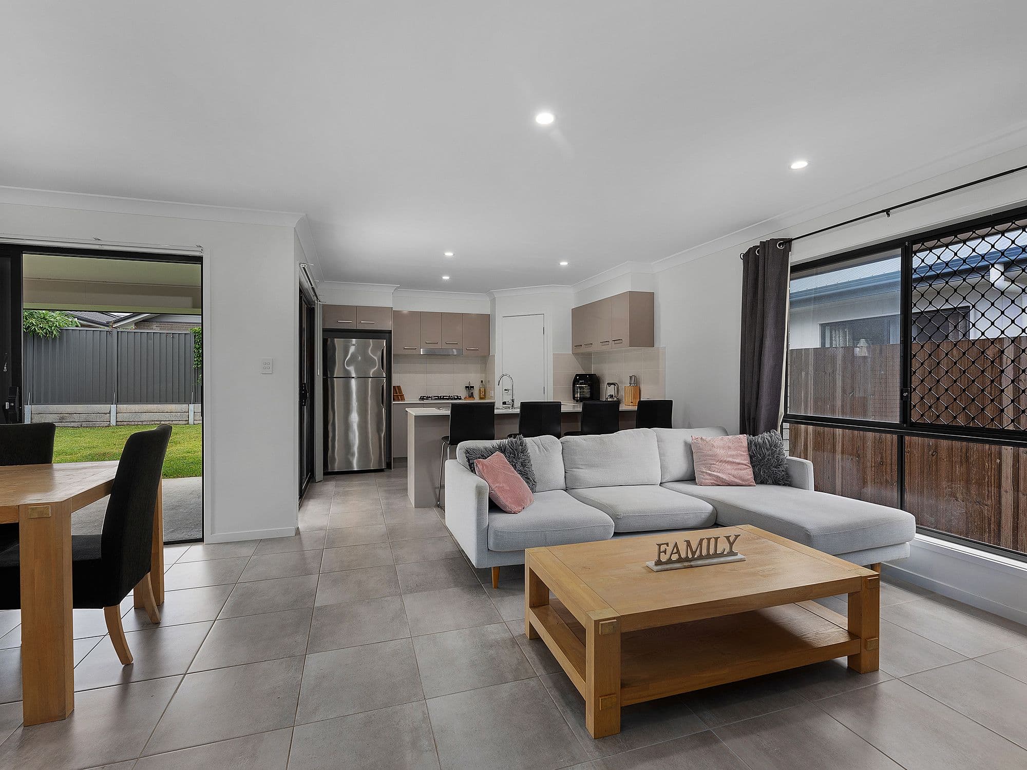 66 Mazeppa Street, South Ripley QLD 4306, South Ripley - Thumbnail 2