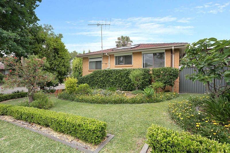 33 Corio Road, Prairiewood NSW 2176, Prairiewood - Image 1