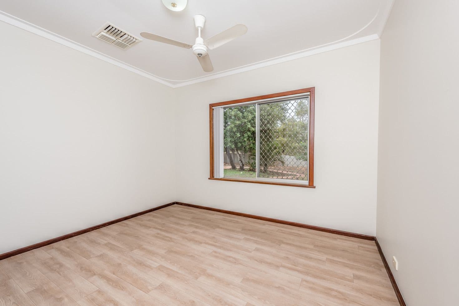 59 Collins Road, Waggrakine WA 6530, Waggrakine - Thumbnail 4