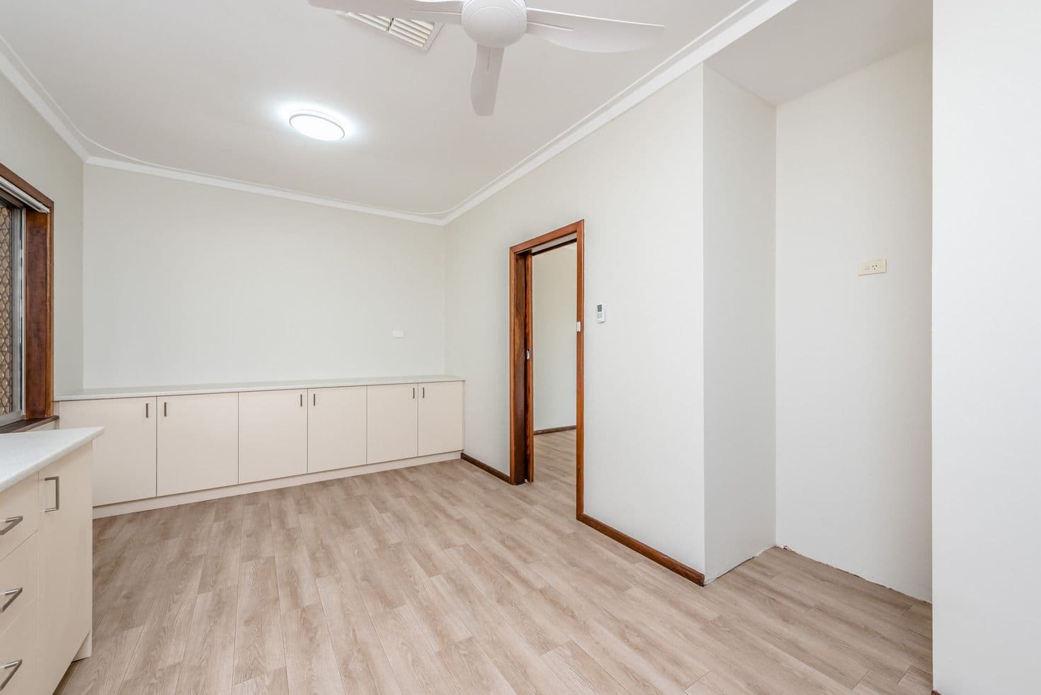 59 Collins Road, Waggrakine WA 6530, Waggrakine - Thumbnail 6