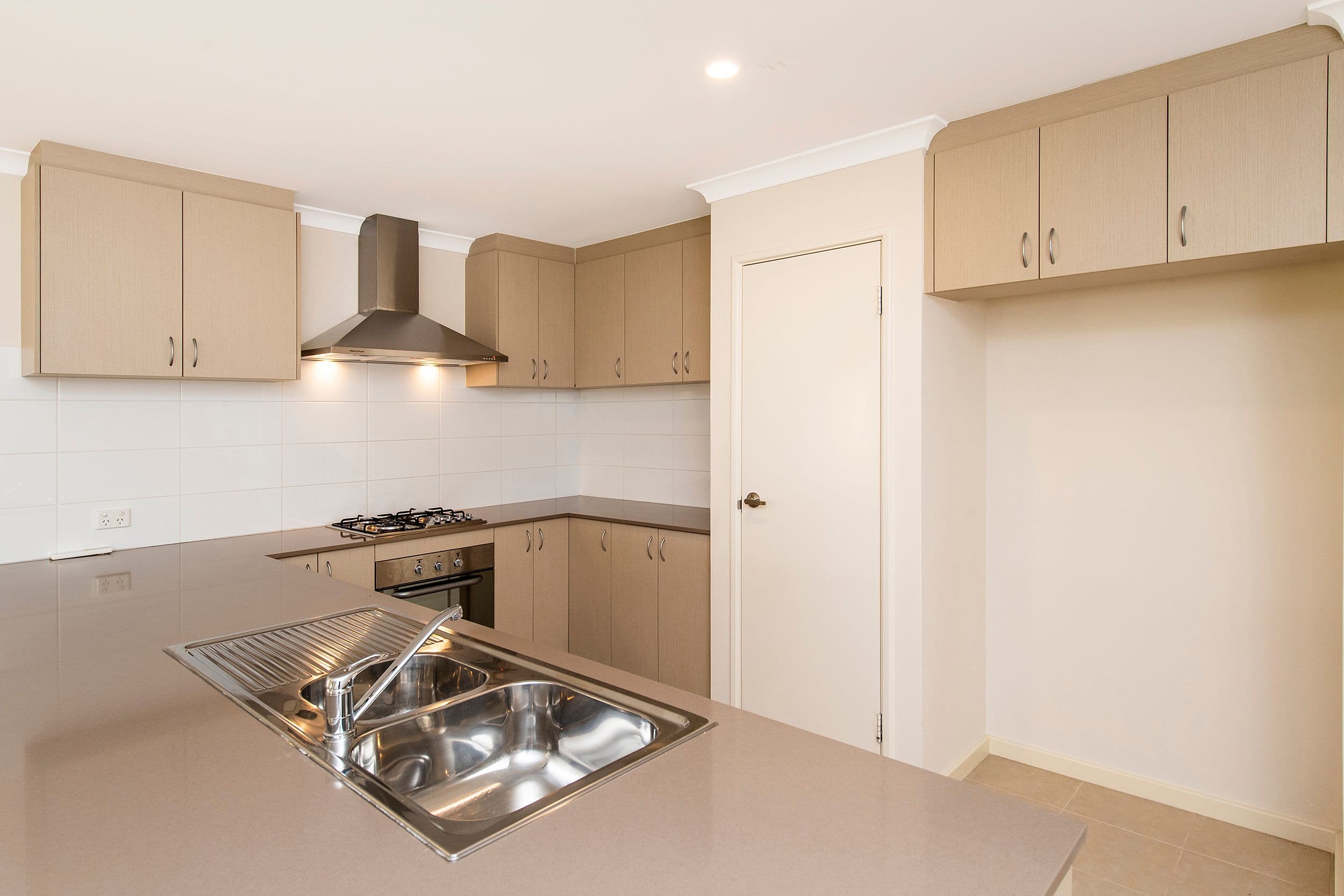 15 Excalibur Way, Baldivis WA 6171, Baldivis - Thumbnail 2