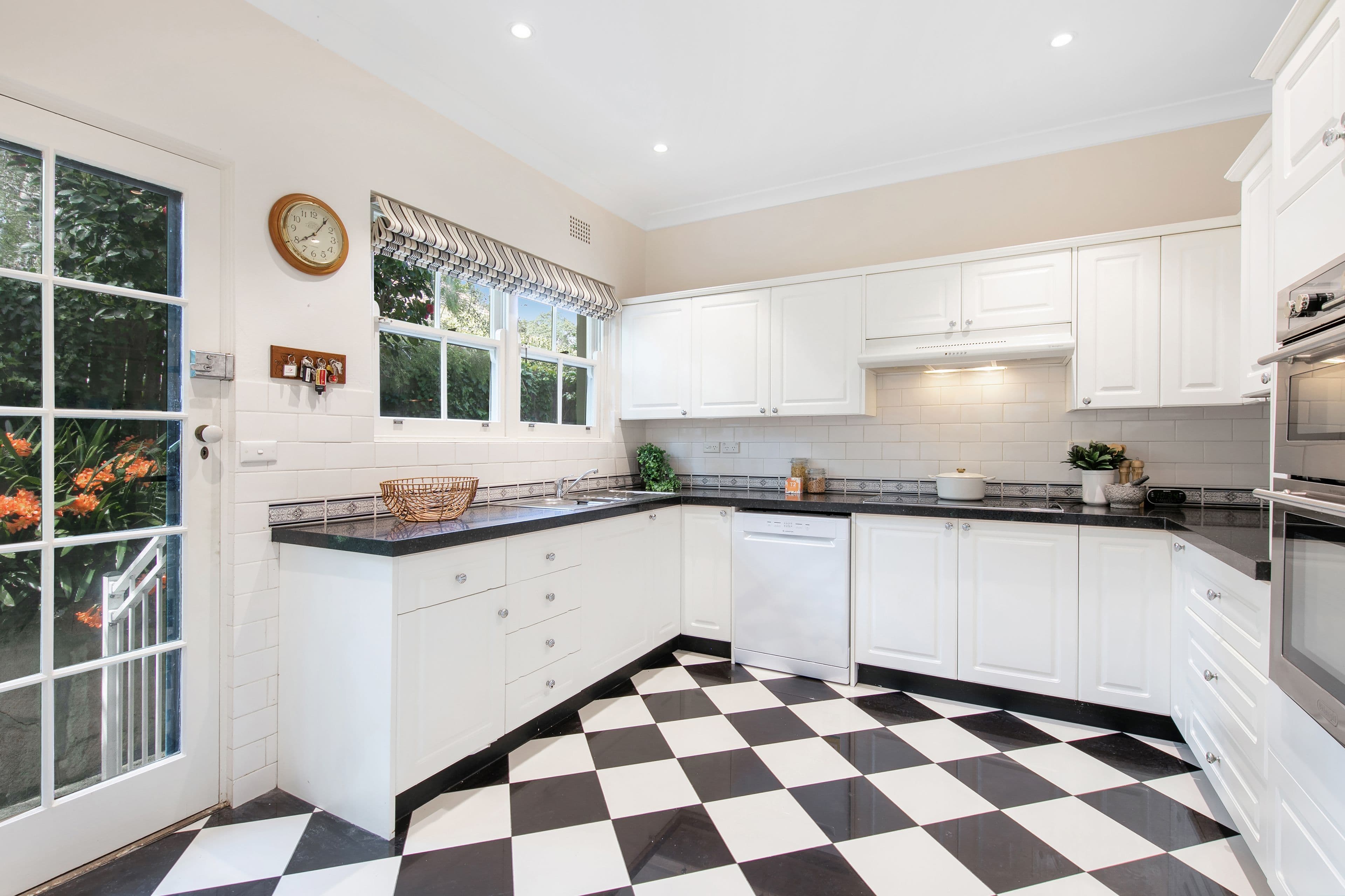18 Nulla Nulla Street, Turramurra NSW 2074, Turramurra - Thumbnail 5
