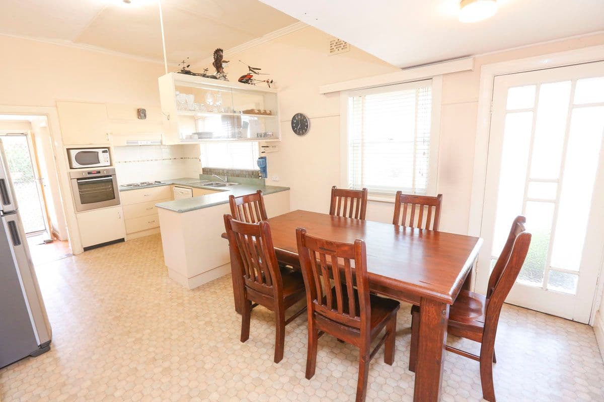 243 Deakin Avenue, MILDURA VIC 3500, Mildura - Thumbnail 7