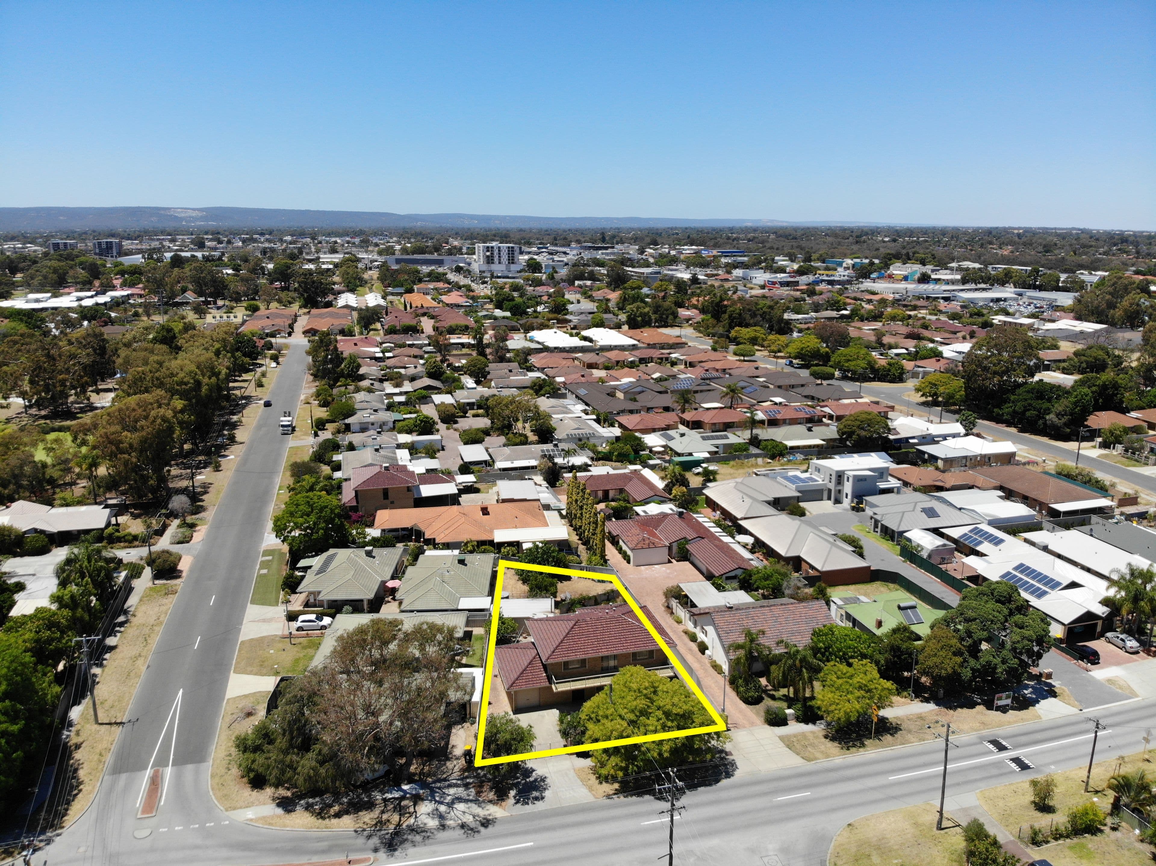 43 Mallard Way, Cannington WA 6107, Cannington - Image 1